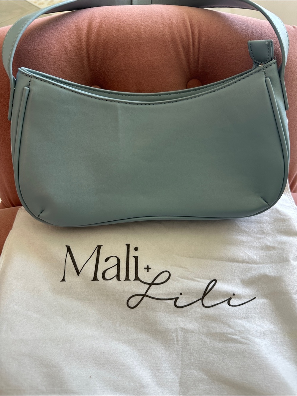 Mali + Lilly Blue Bow Shoulder Bag - Picture 3 of 11